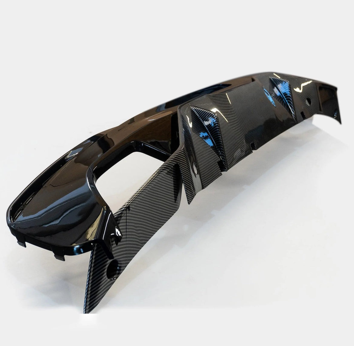 BMW 5 Series G30/G31 (Pre LCI 2017-2020) MP Rear Diffuser - Dual Exit Gloss Black & Carbon Look