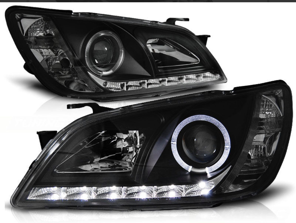 LEXUS IS 01-05 DAYLIGHT BLACK Led