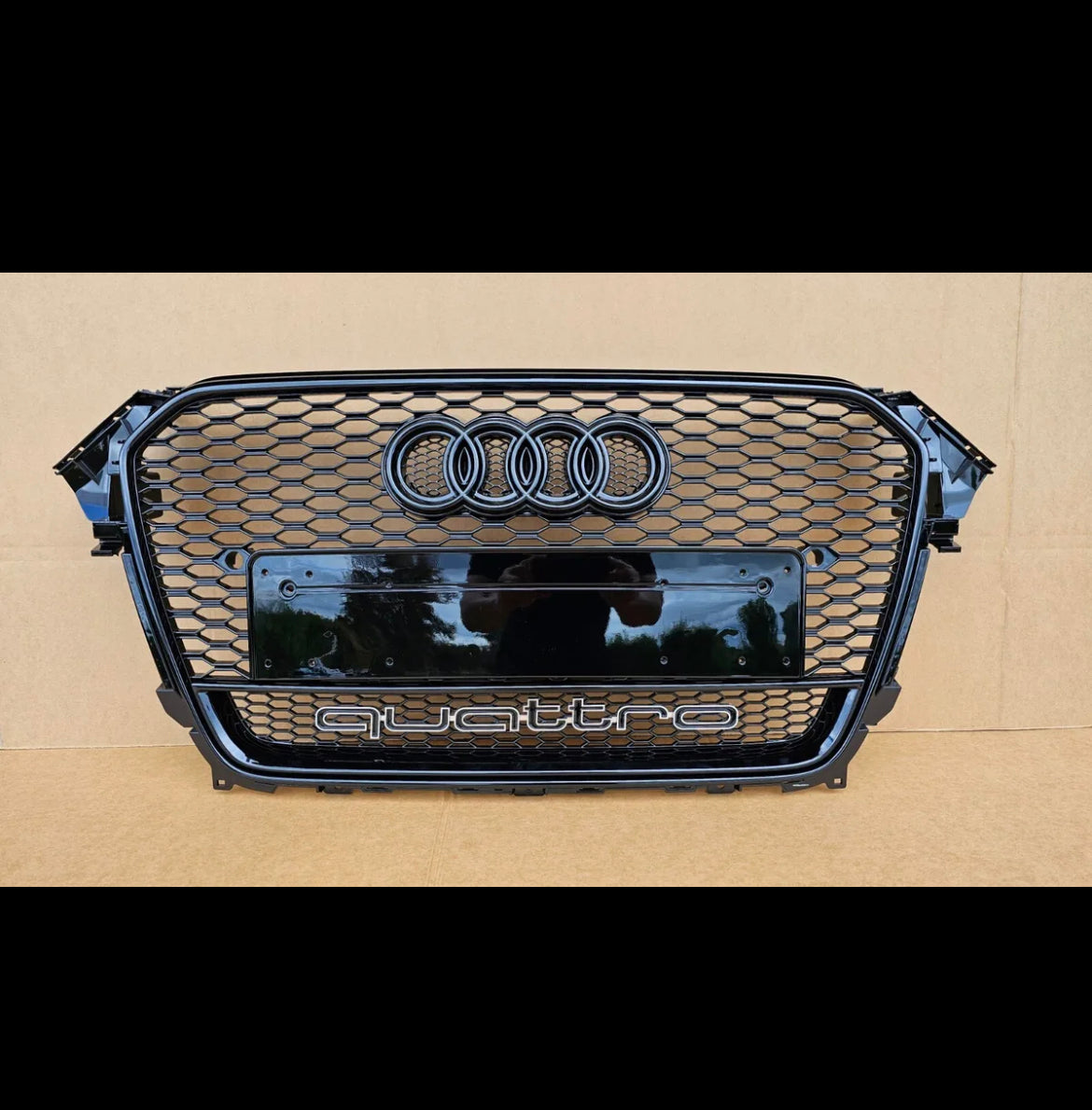 RS4 honeycomb mesh front bumper grill for Audi A4 S4 B8.5 13-16 gloss black
