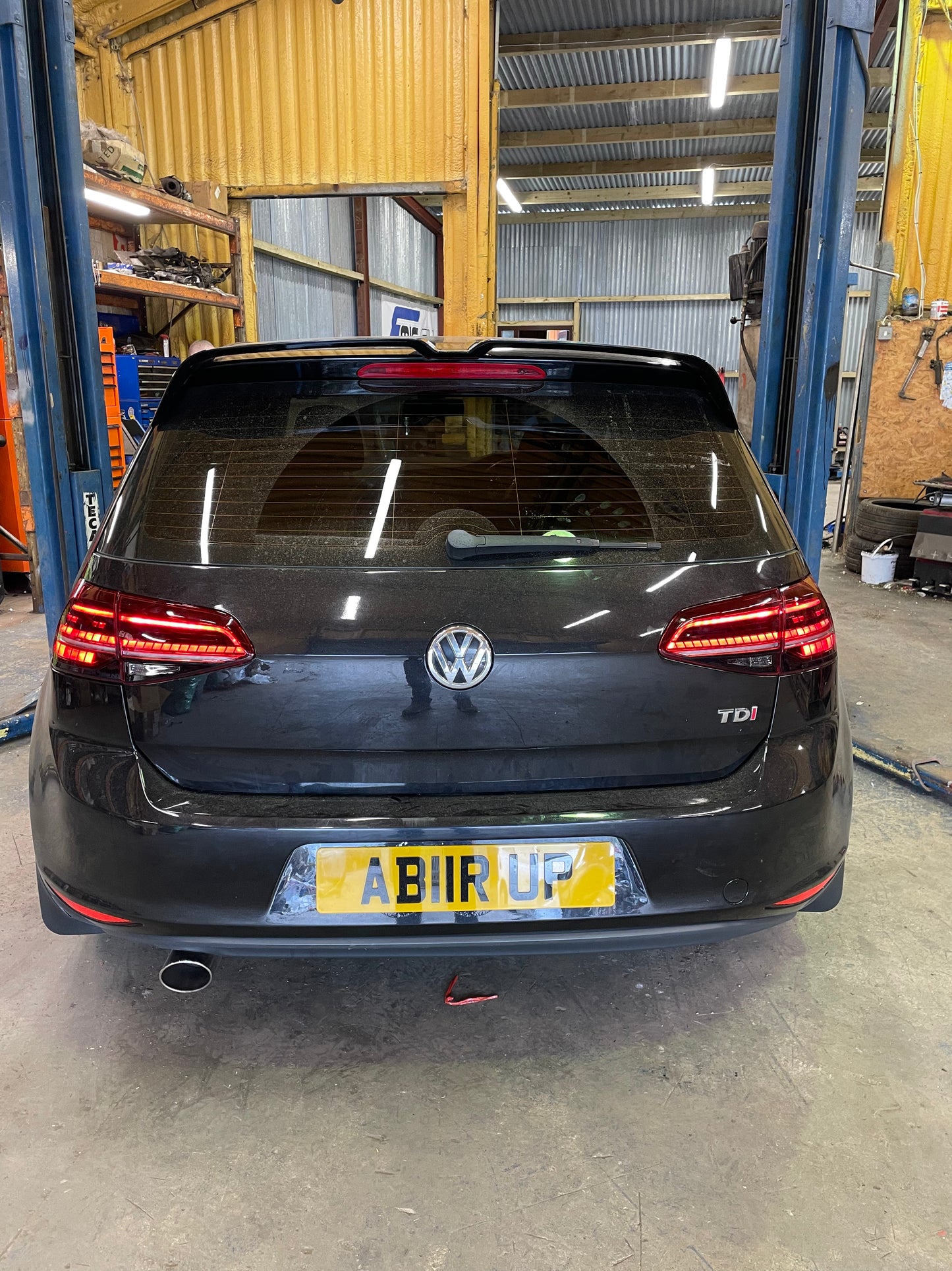 VW Golf 7 GT Facelift Style LED Tailights with Dynamic Indicator