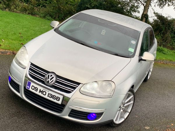 Jetta fog grills, Loom & switch