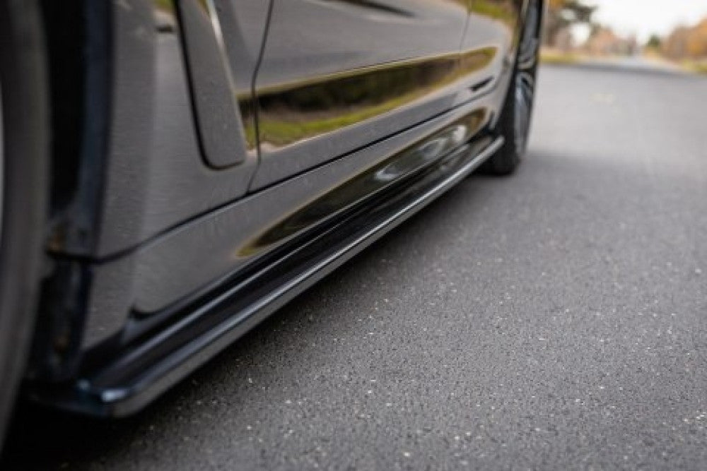 Maxton Design BMW G30 Msport Side Skirt Extensions