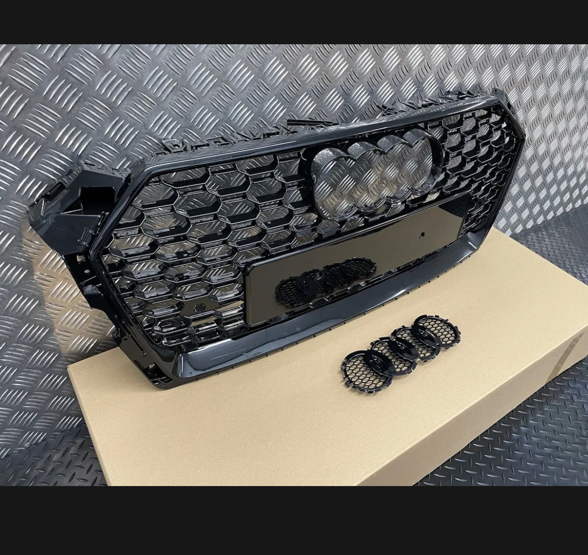 Audi A5 16-19 Honeycomb grill