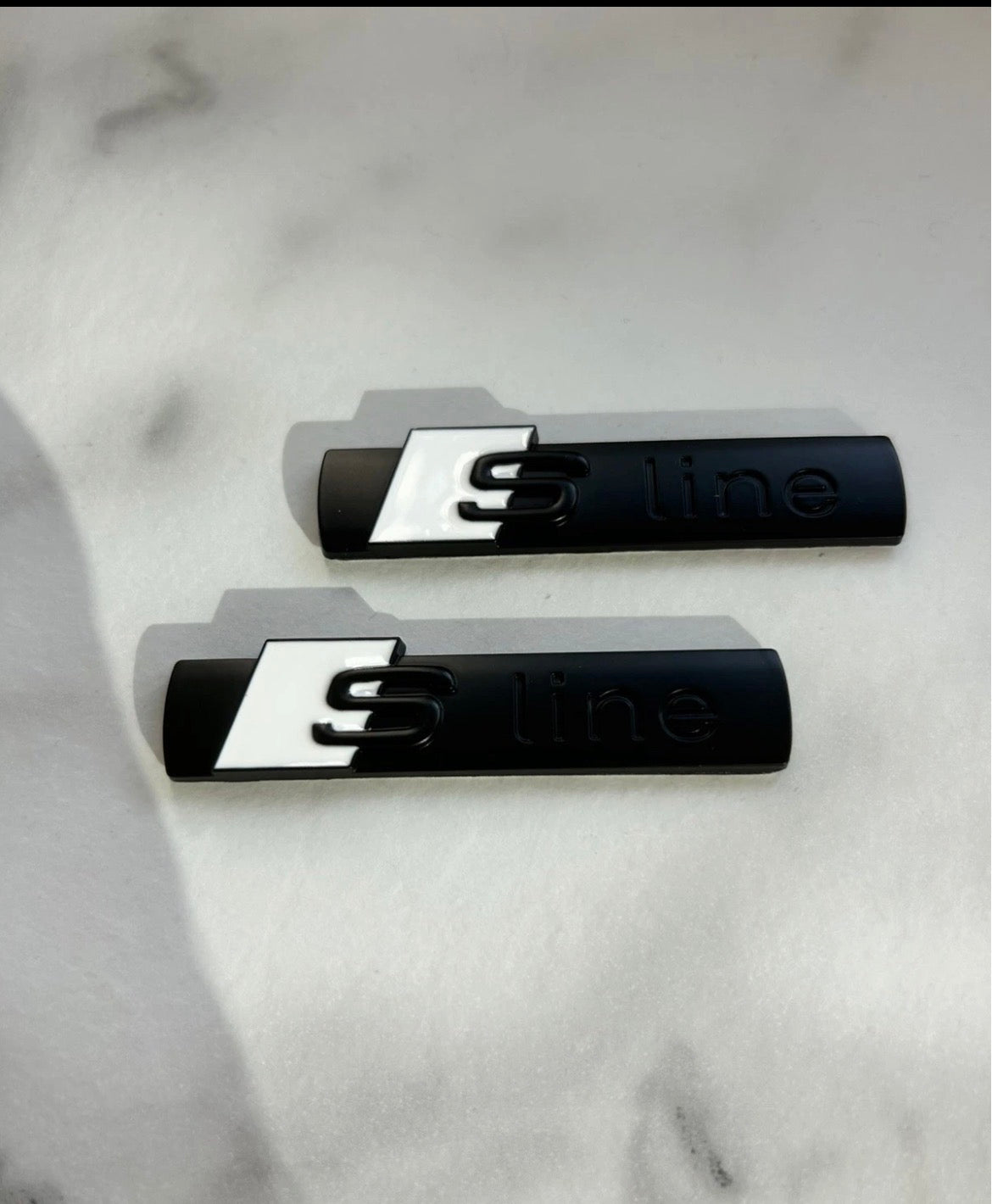 Sline Badge Pair